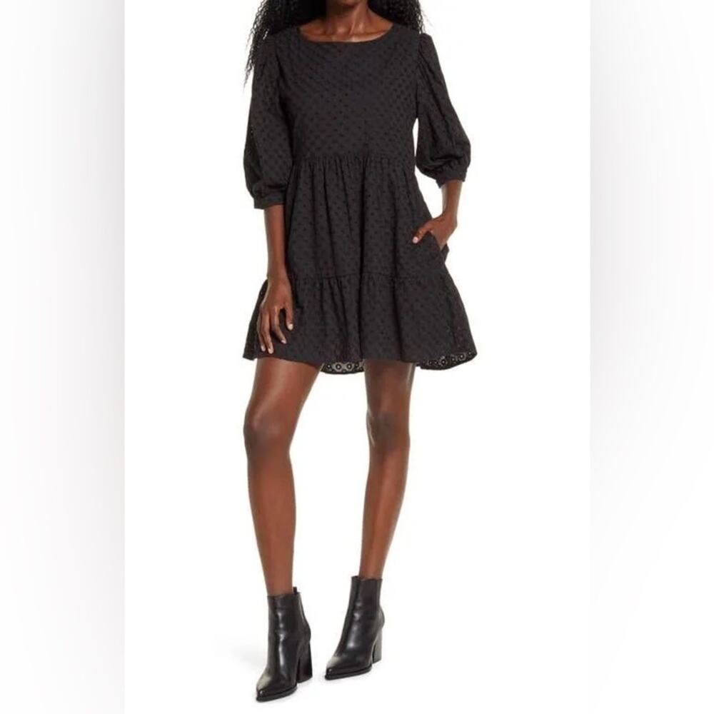 WAYF Black Cotton Eyelet Casual Tiered Dress Size Medium Balloon Sleeve Feminine